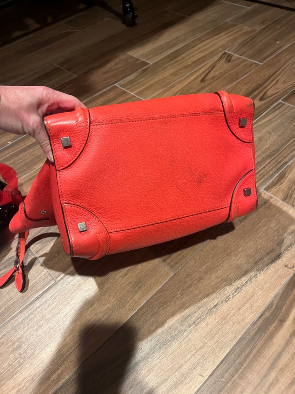 CELINE
Drummed Calfskin Mini
Luggage in Vermillion Orange - Picture 6 of 8